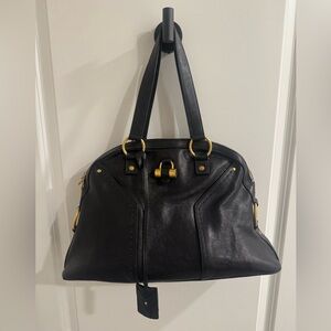 Yves Saint Laurent Classic Black Muse